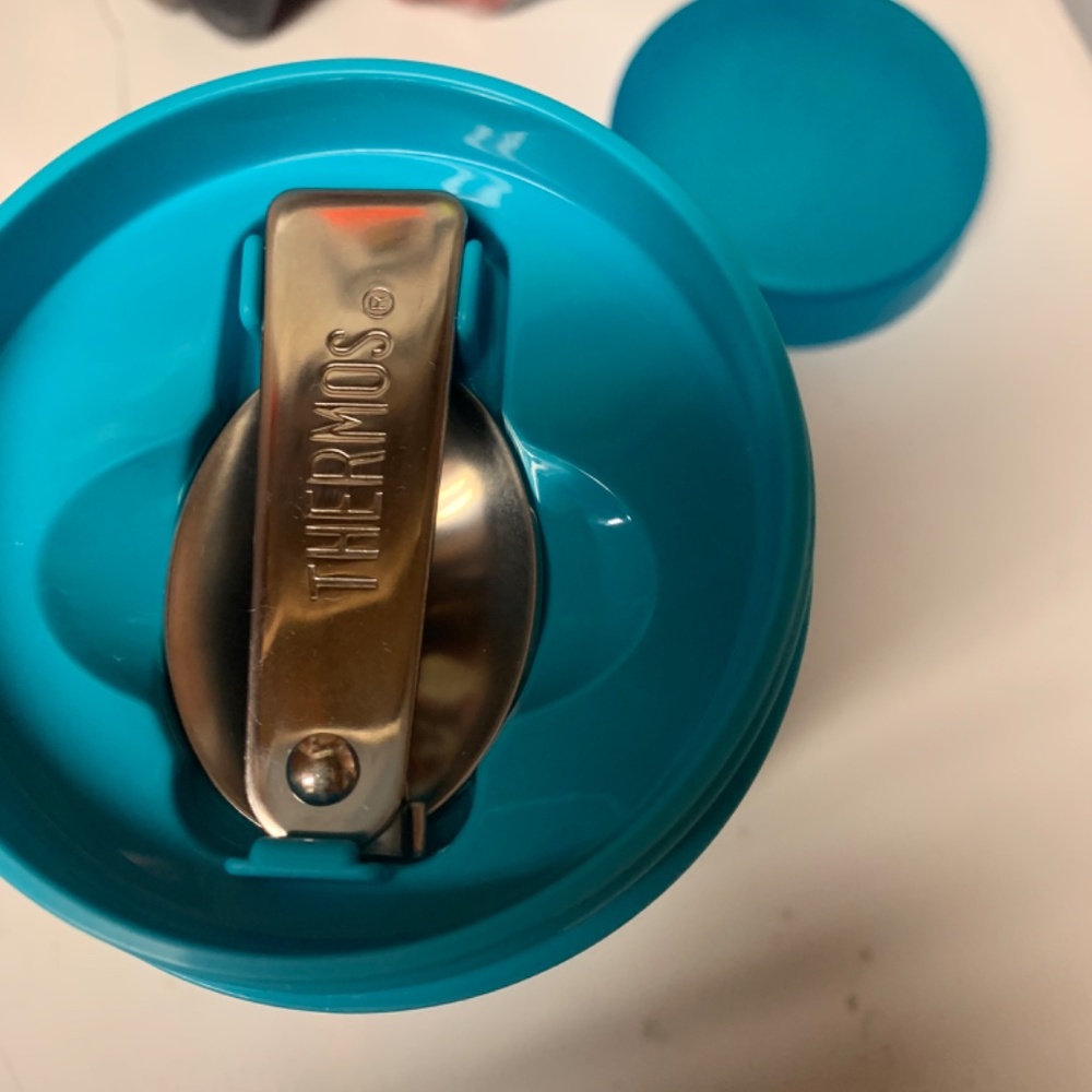 Hot/Cold Thermos - Picture 3 of 3